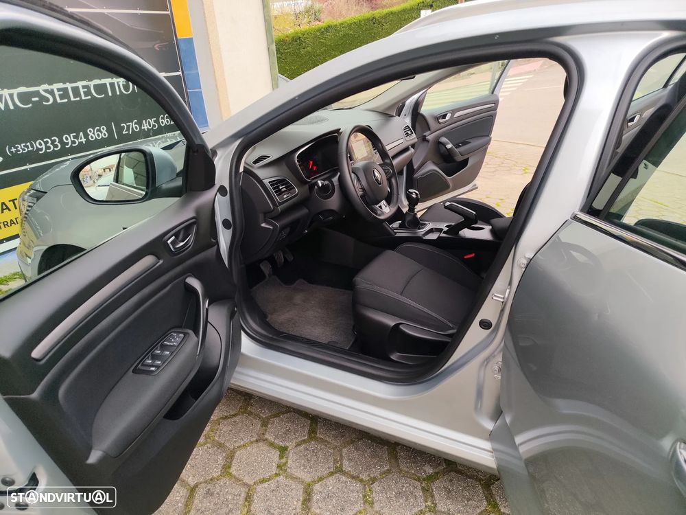 Renault Mégane Sport Tourer BLUE dCi 115 BUSINESS EDITION - 22