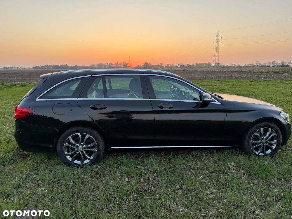 Mercedes-Benz Klasa C 220 CDI DPF Automatik - 9