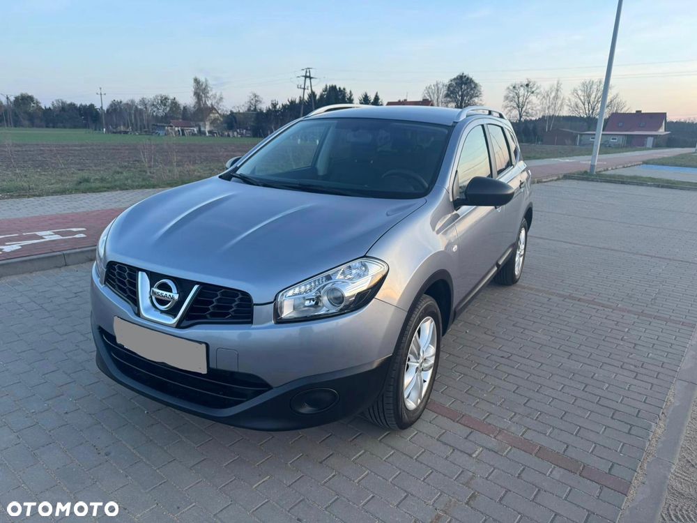 Nissan Qashqai+2 2.0 Visia - 1