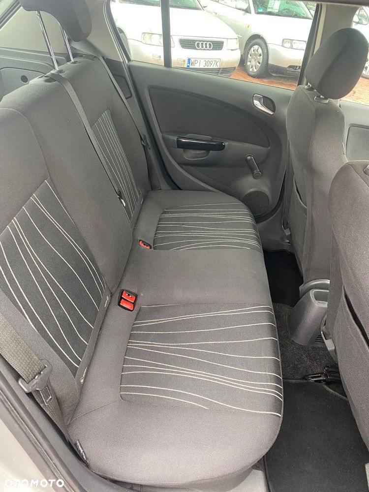 Opel Corsa 1.2 16V Enjoy - 10