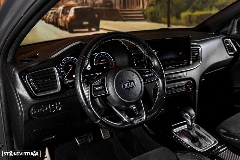 Kia ProCeed 1.4 T-GDi GT Line+SRF 7DCT - 14
