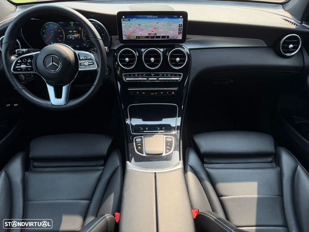 Mercedes-Benz GLC 300 e Coupé 4Matic - 22