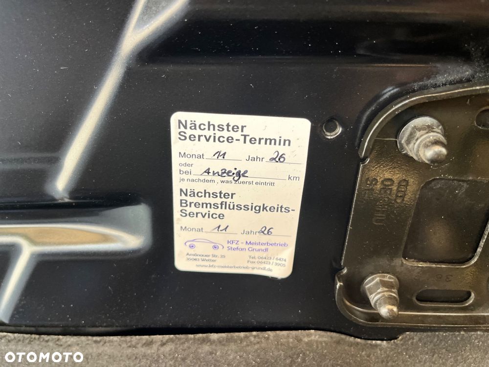 Audi A4 Avant 2.0 TDI DPF multitronic S line Sportpaket - 31