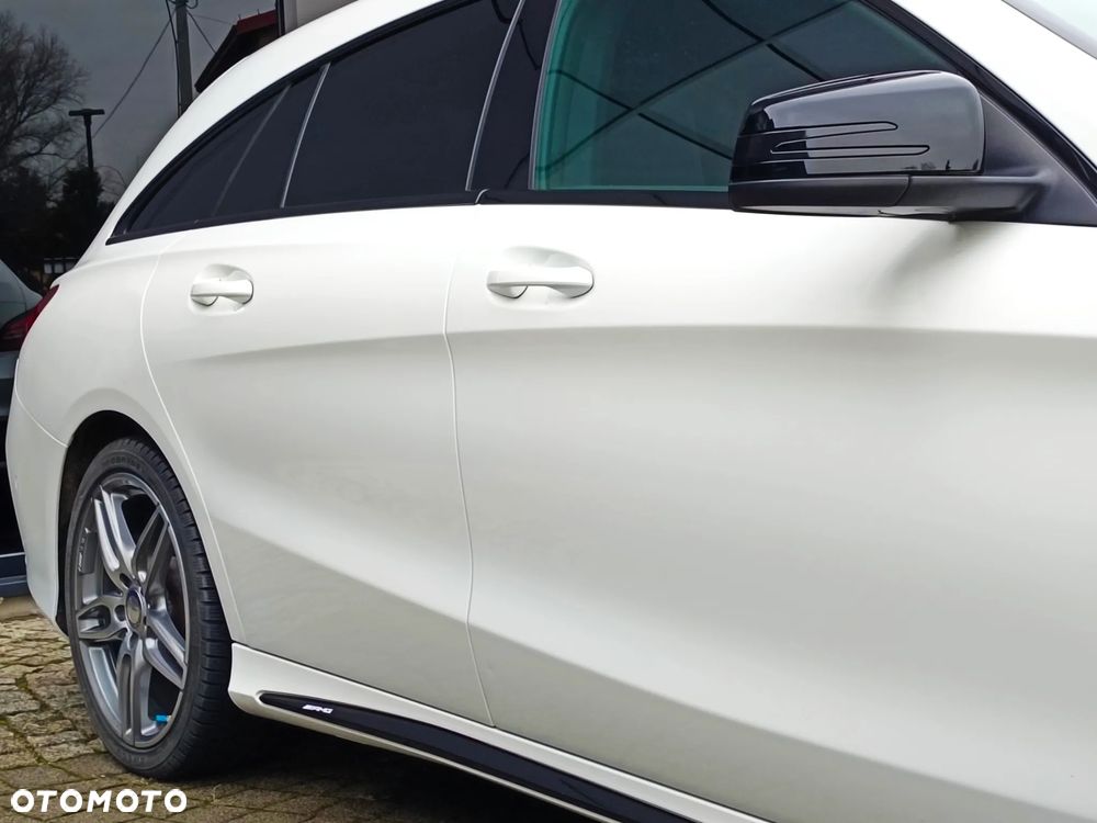 Mercedes-Benz CLA 200 Peak Edition - 35