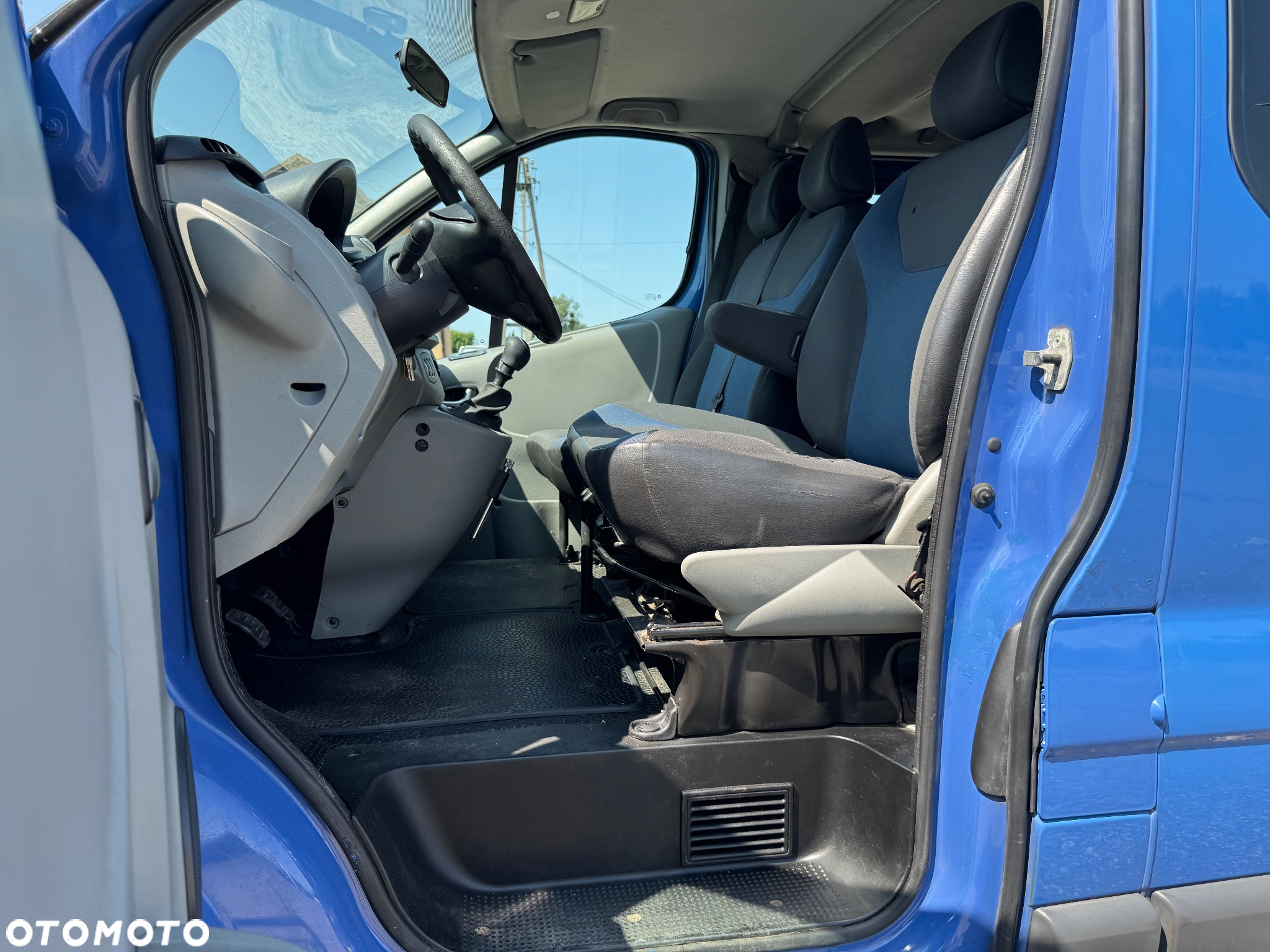 Renault Trafic - 11