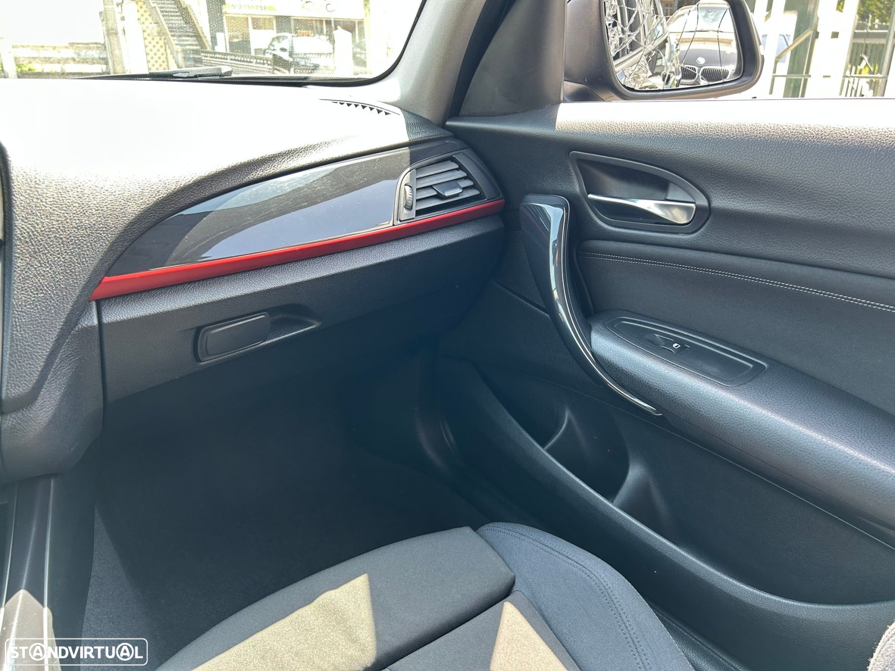 BMW 118 dA Line Sport - 13