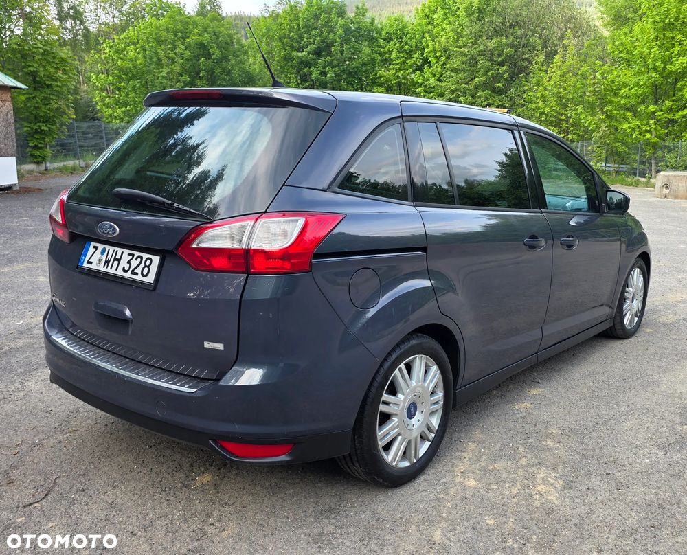 Ford Grand C-MAX - 5