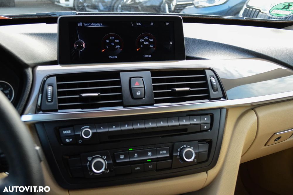 BMW Seria 3 320d Sport-Aut. Luxury Line - 21