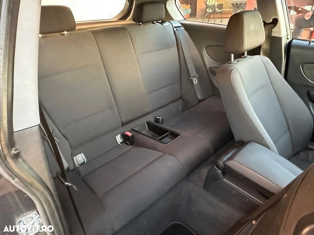 BMW Seria 1 118d - 8