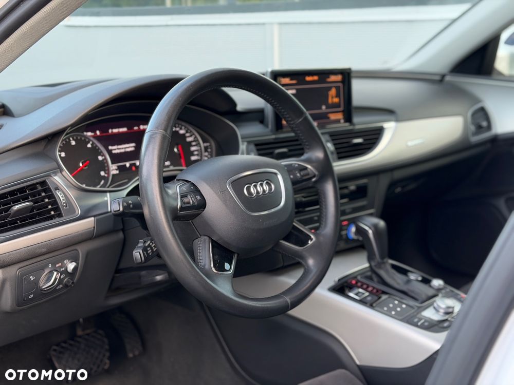 Audi A6 Avant - 13
