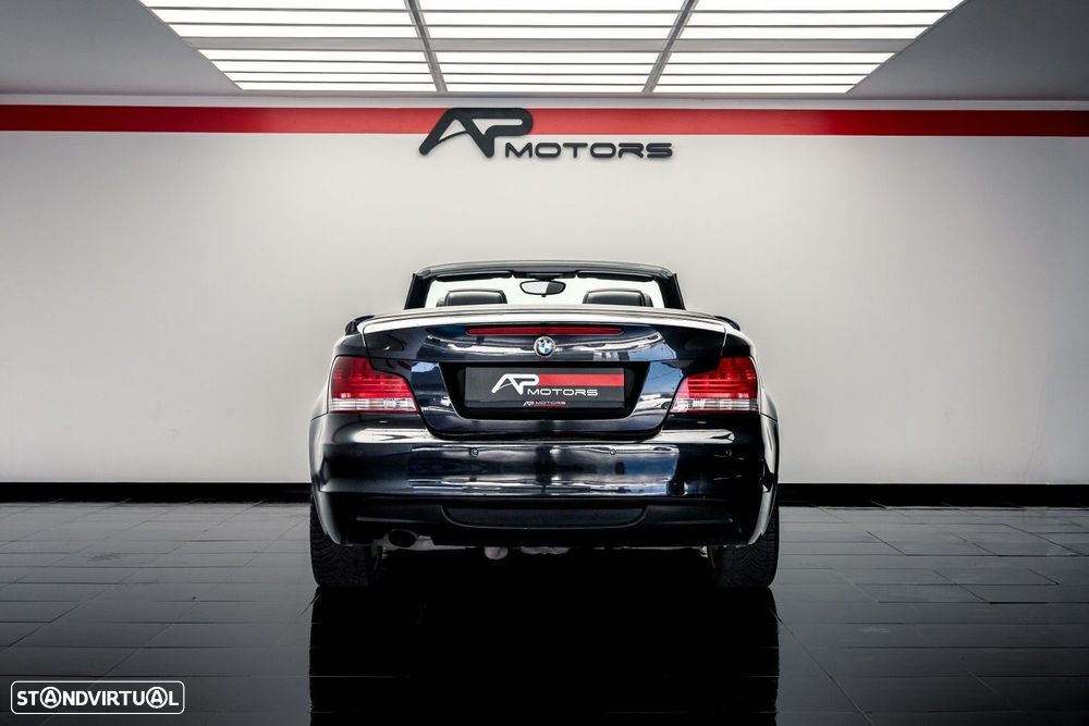 BMW 118 d Pack M - 11