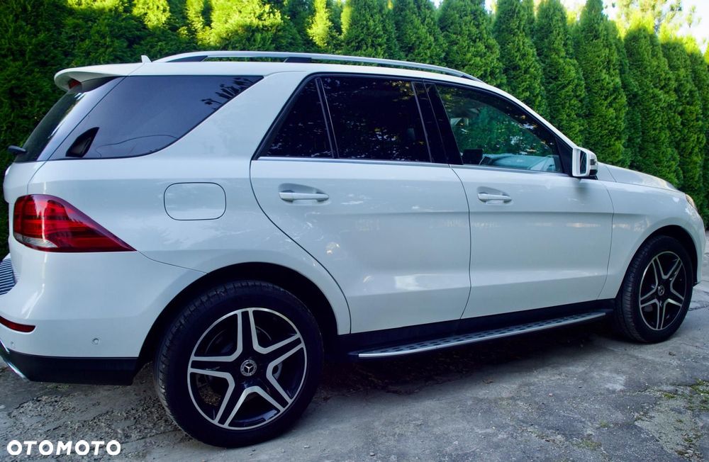 Mercedes-Benz GLE - 9
