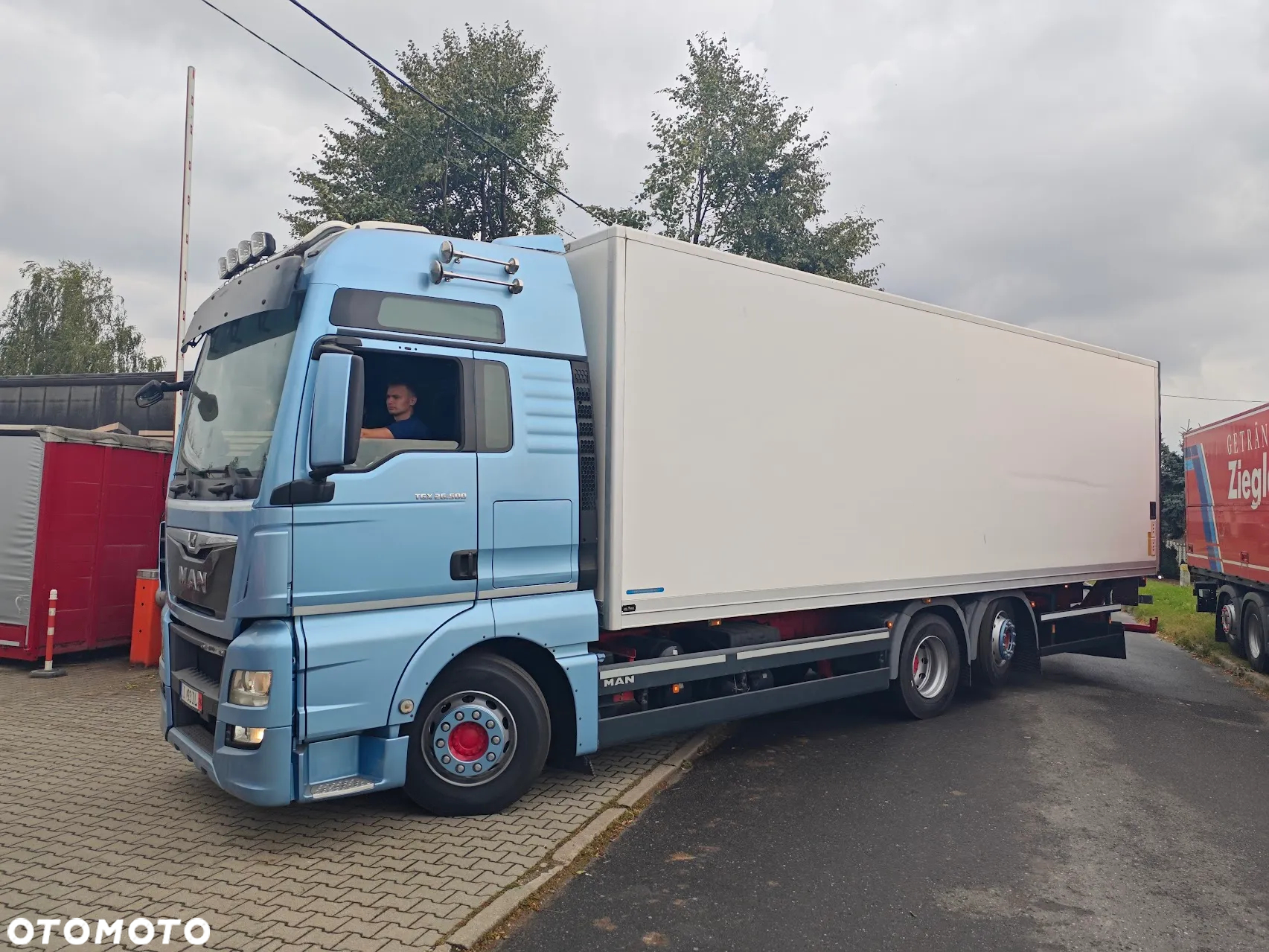 MAN MAN TGX * TGS * kontener * chłodnia * izoterma  * thermo king * Carrier *winda - 9