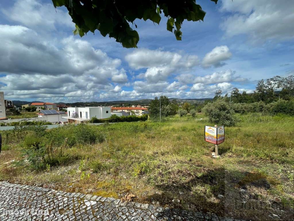 Lote para construção de moradia unifamiliar - Grande imagem: 2/11
