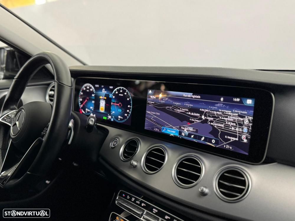 Mercedes-Benz E 300 de AMG Line - 29