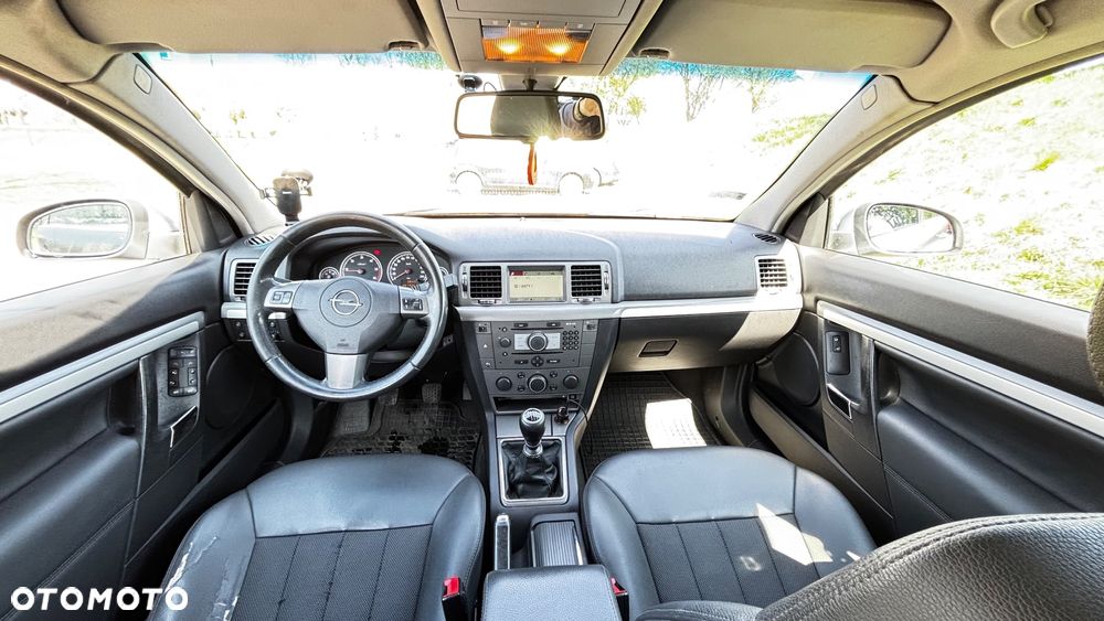 Opel Vectra 1.9 CDTI Cosmo - 7