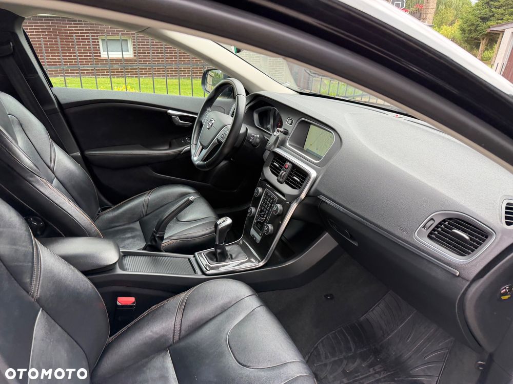 Volvo V40 Cross Country D2 Plus - 16