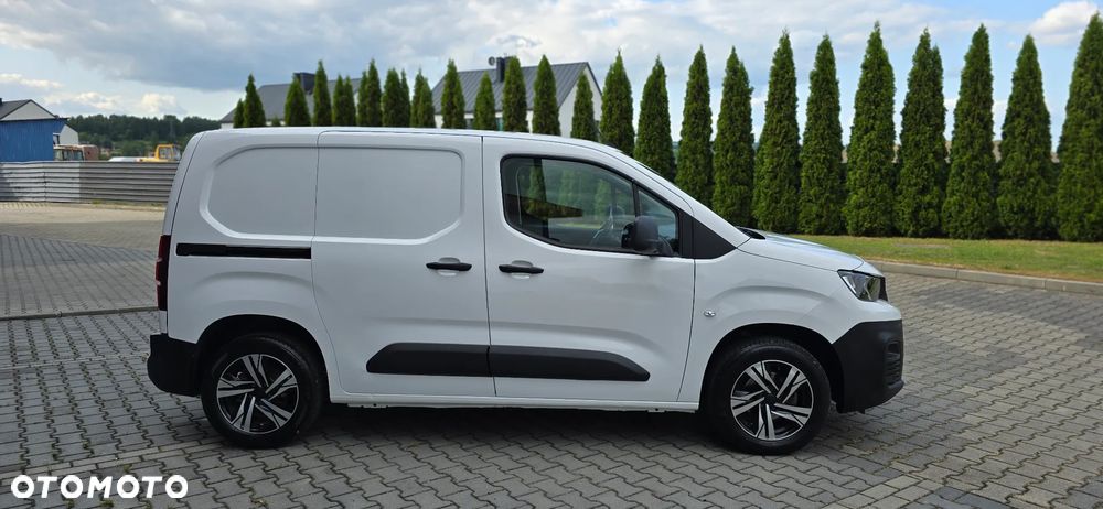 Peugeot Partner - 11
