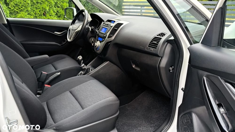 Hyundai ix20 - 17