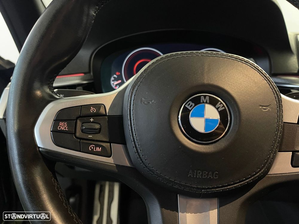 BMW 530 e iPerformance Pack M - 19