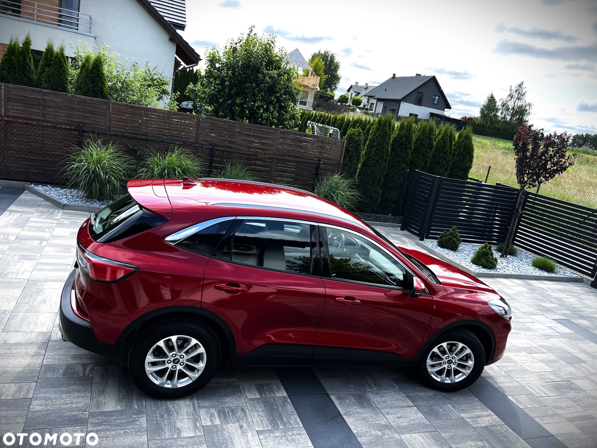 Ford Kuga 1.5 EcoBoost FWD Titanium - 13
