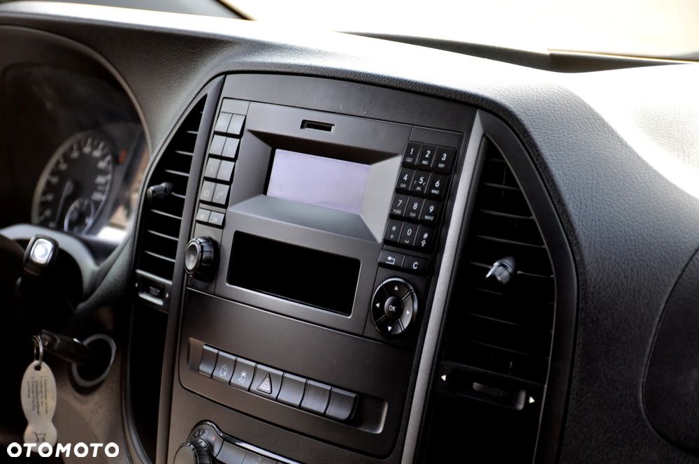 Mercedes-Benz Vito Lang SHUTTLE - 28