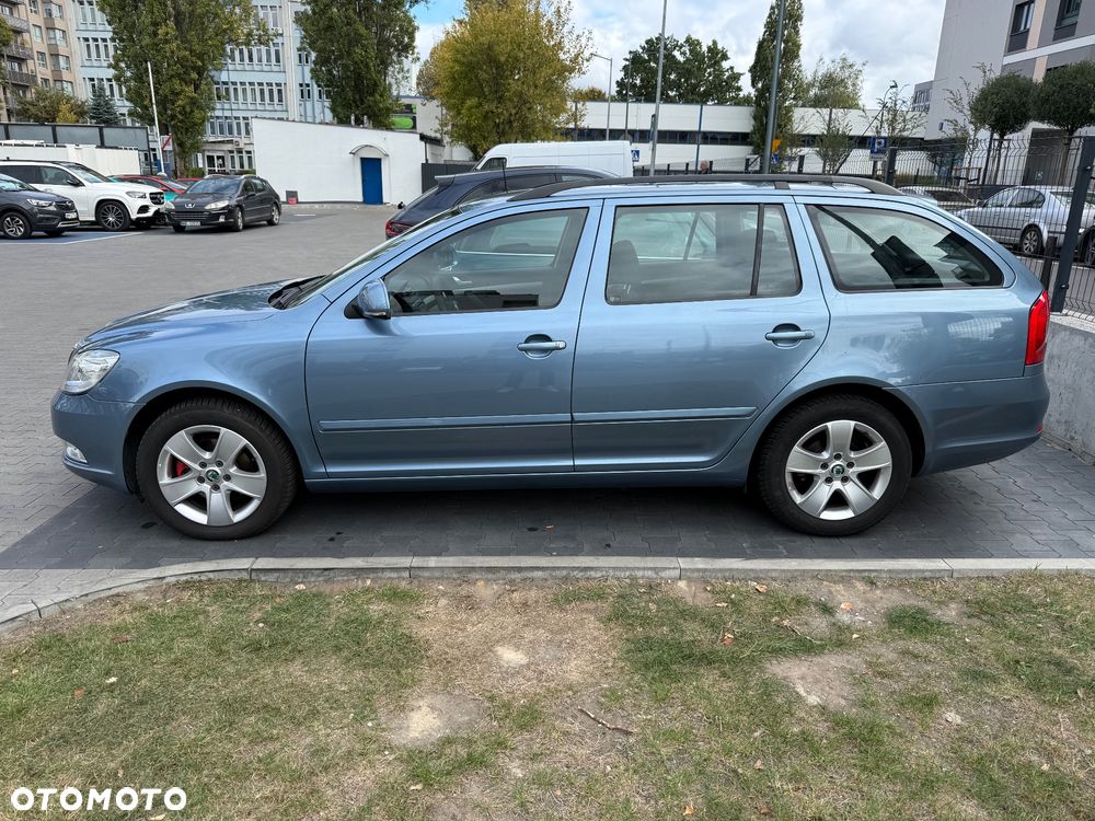 Skoda Octavia 1.6 TDI Ambiente - 3