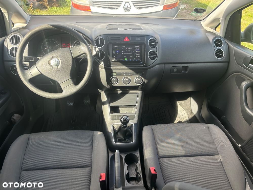 Volkswagen Golf Plus 1.6 Comfortline - 11