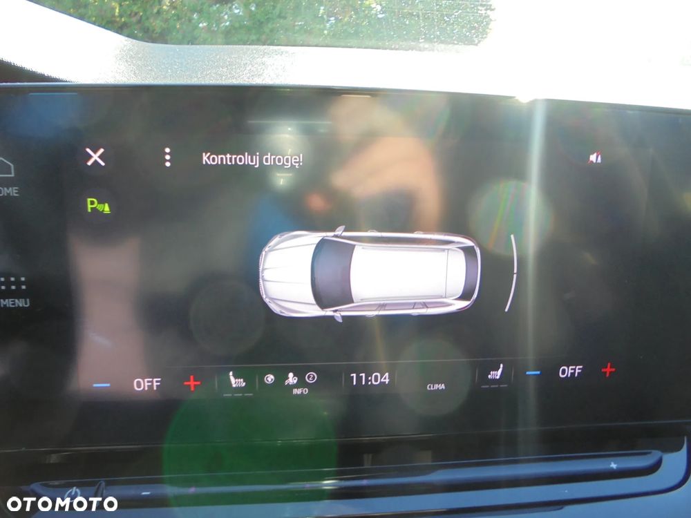 Skoda Octavia 2.0 TDI DSG Sportline - 28