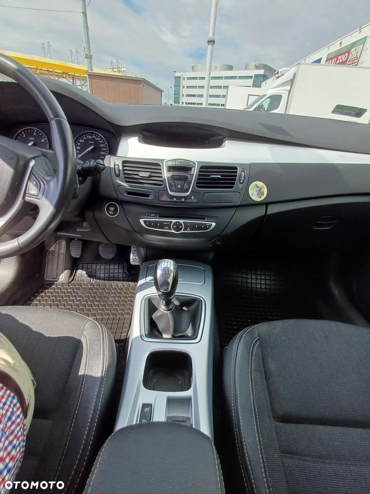 Renault Laguna - 12