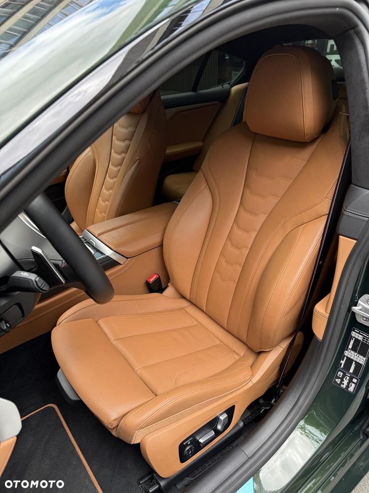 BMW Seria 8 - 10