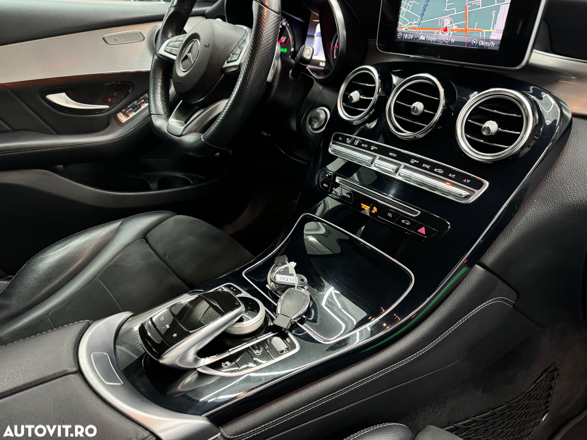 Mercedes-Benz GLC 250 4MATIC - 25