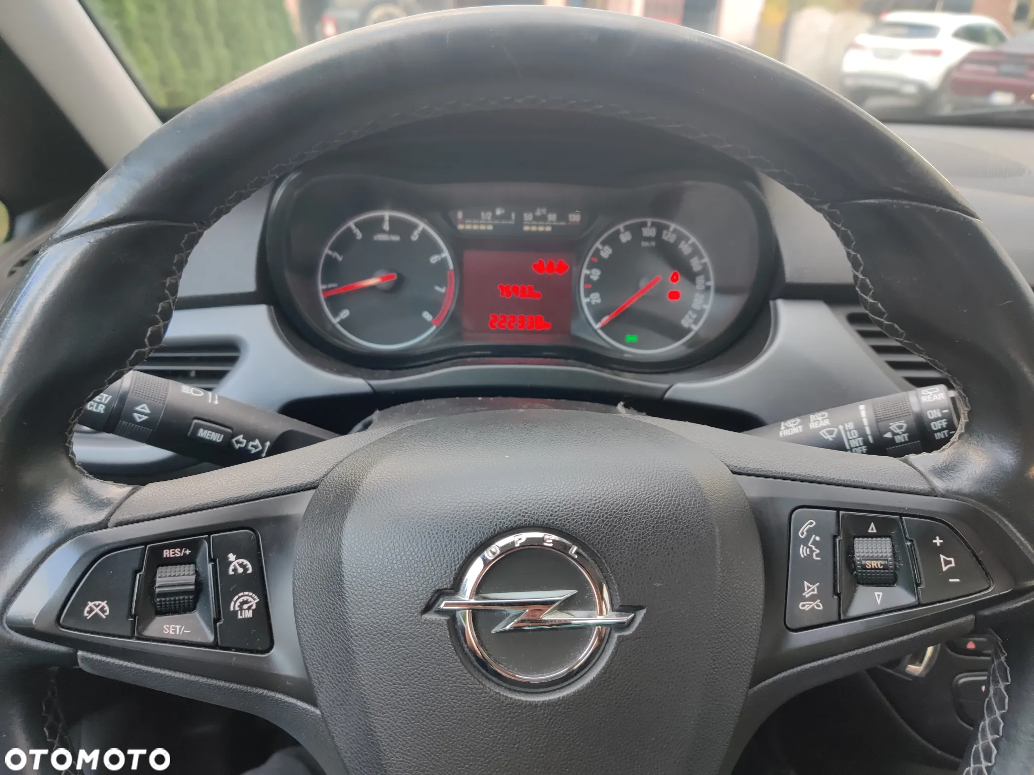 Opel Corsa 1.4 Cosmo - 5