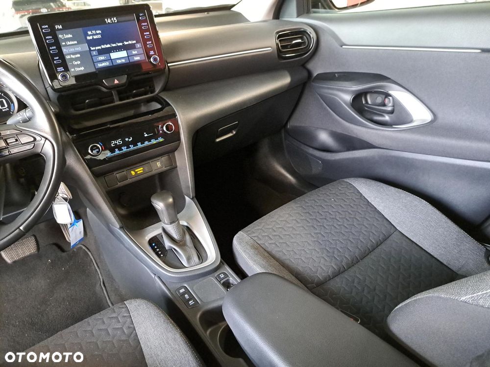 Toyota Yaris Cross Hybrid 1.5 Comfort - 25