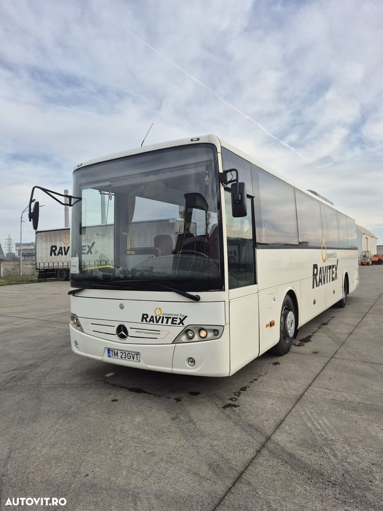 Mercedes-Benz INTOURO - 1