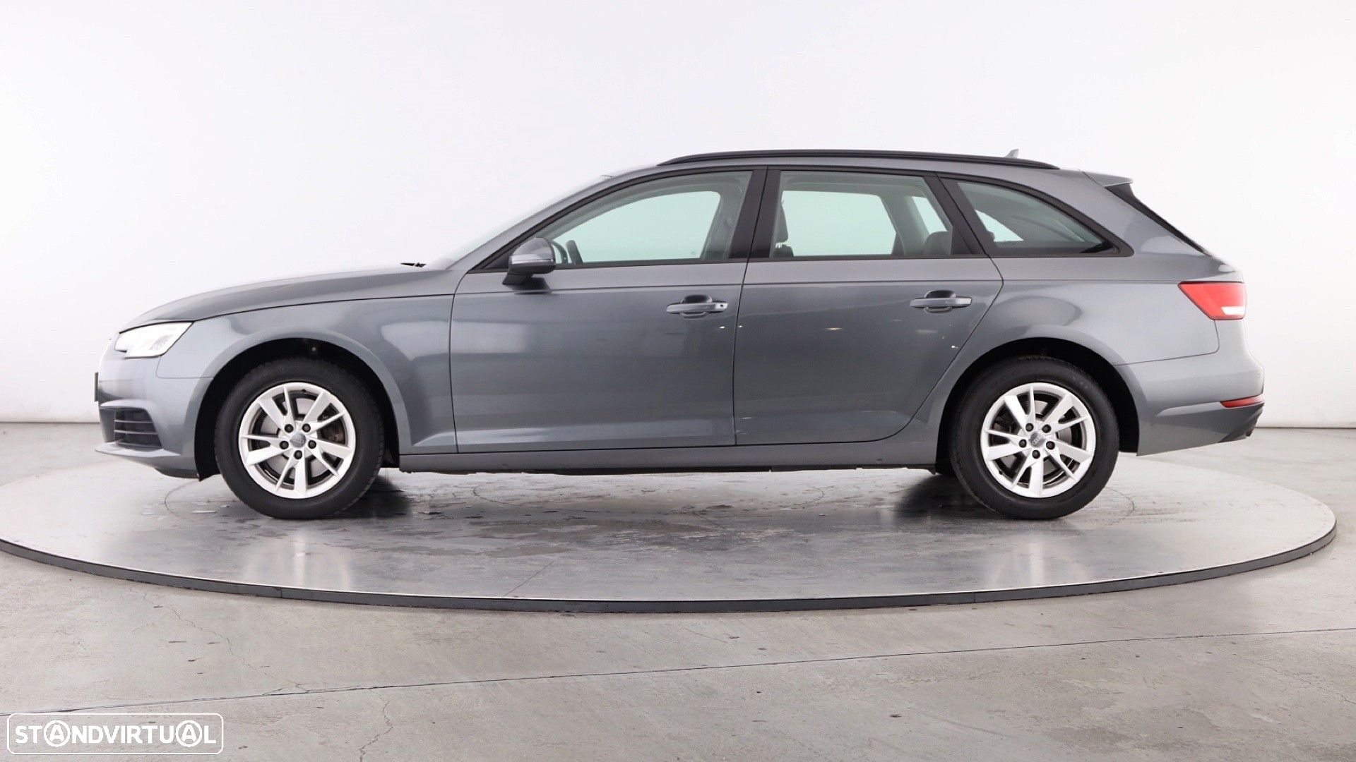 Audi A4 Avant 2.0 TDI Advance - 5