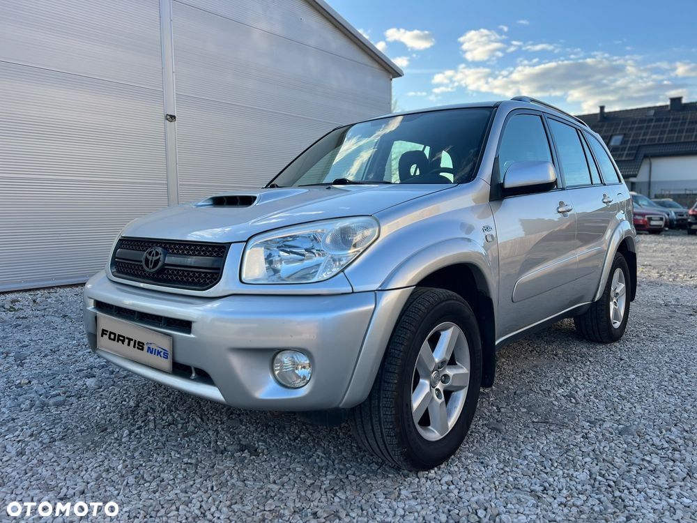 Toyota RAV4 D-4D 4x4 - 3