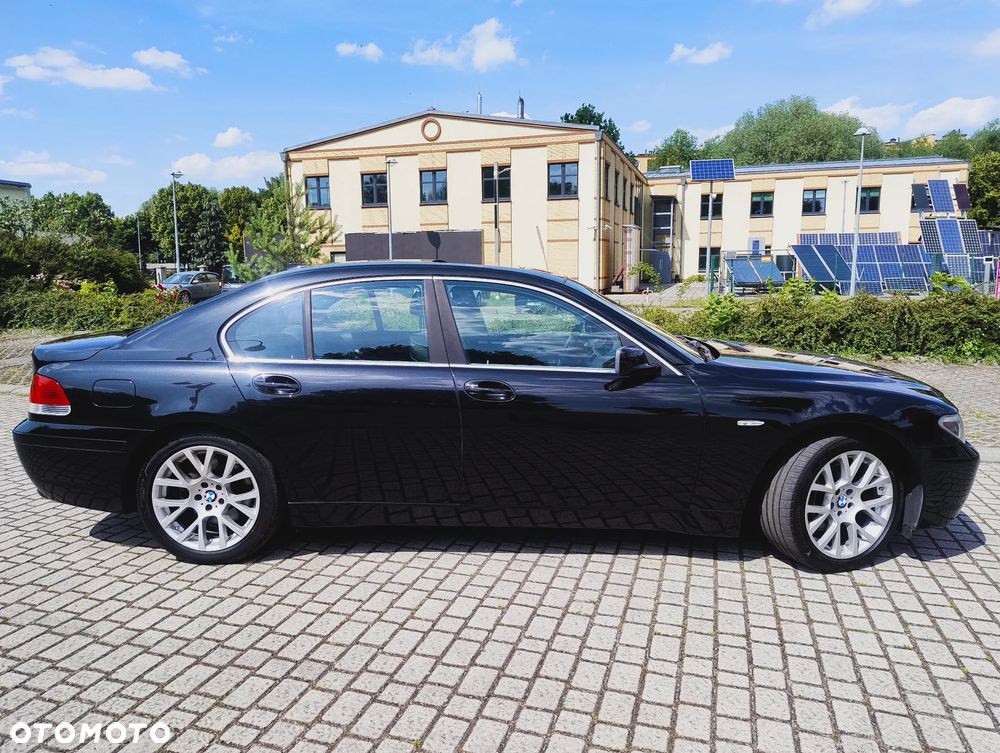 BMW Seria 7 740d - 2