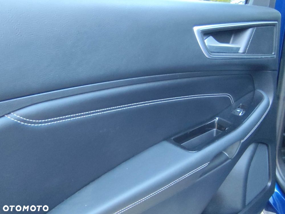 Ford Edge - 33
