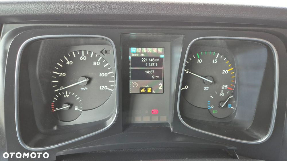 Mercedes-Benz MERCEDES-BENZ///ACTROS///BIG SPACE///1851///2020///JEDYNE 220  TYŚ KM///STANDARD///DUŻE  ZBIORNIKI///EURO6///STAN JAK NOWY - 27