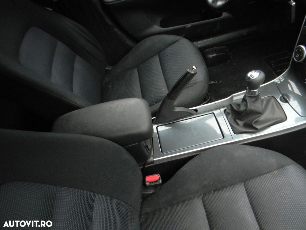 Dezmembrari  Mazda 6 (GG)  2002  > 2008 2.0 DI Motorina - 18