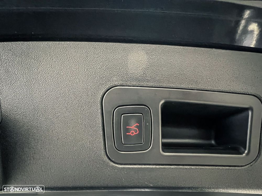 Tesla Model S 100 kWh Long Range Plus AWD - 23