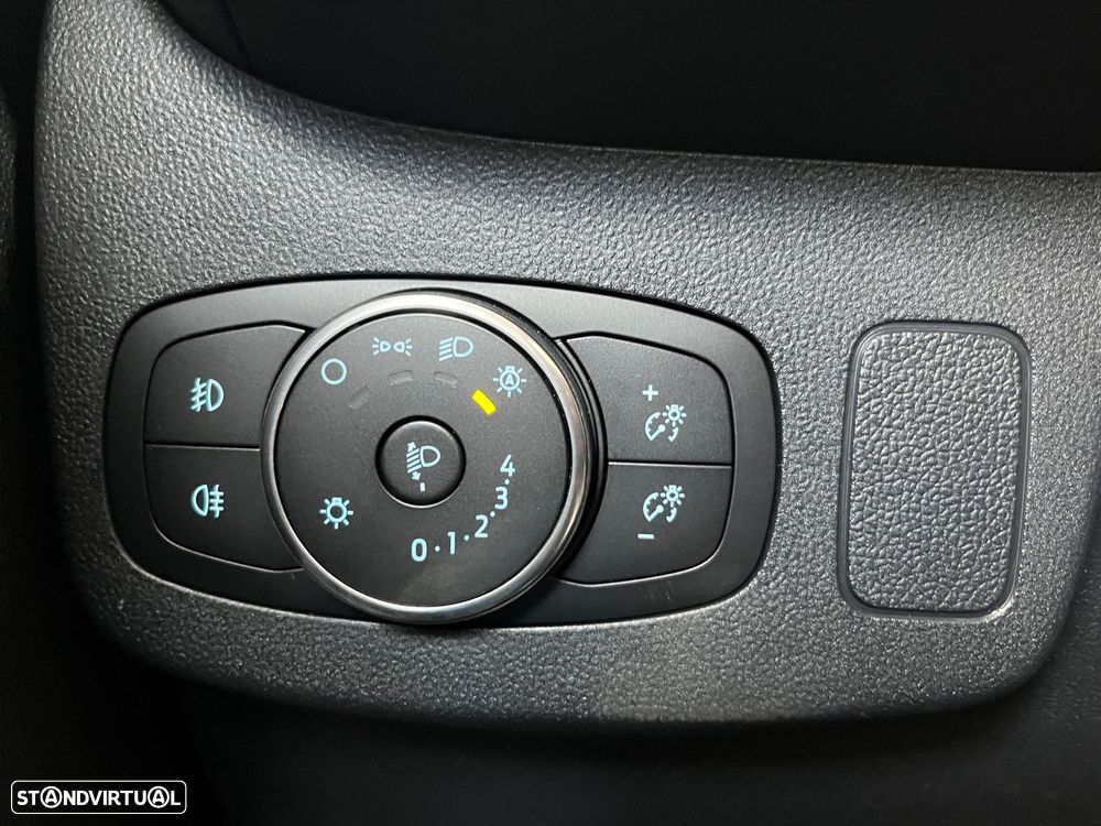 Ford Puma 1.0 EcoBoost Hybrid TITANIUM - 17