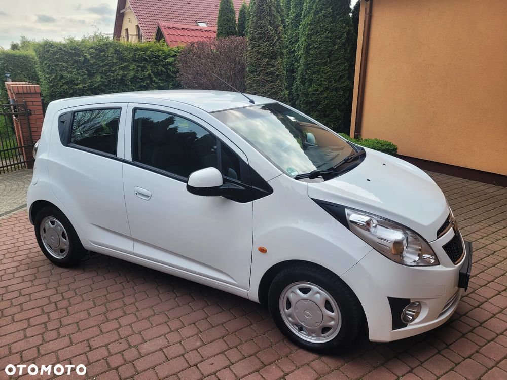 Chevrolet Spark 1.0 LT - 8