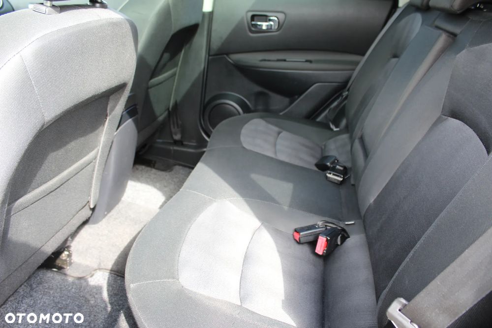 Nissan Qashqai - 11
