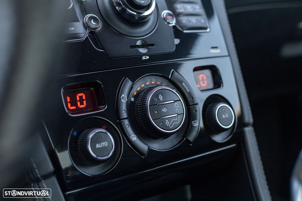 Peugeot RCZ 1.6 THP Onyx - 39