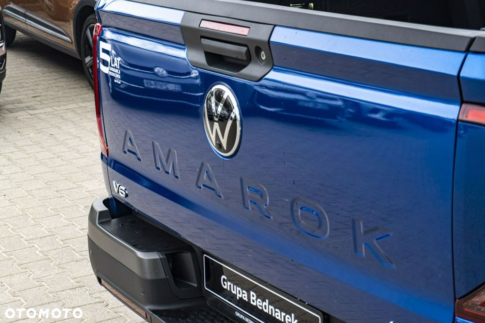 Volkswagen Amarok - 12