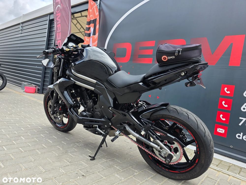 Kawasaki ER - 6