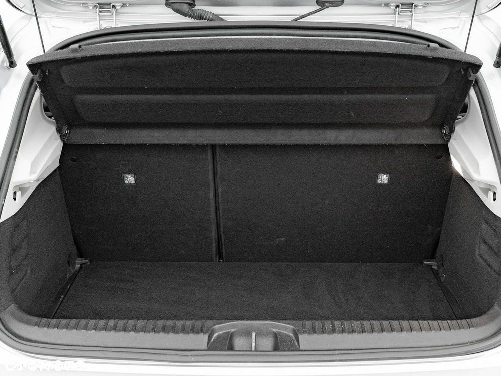 Renault Clio 1.0 TCe Equilibre - 28