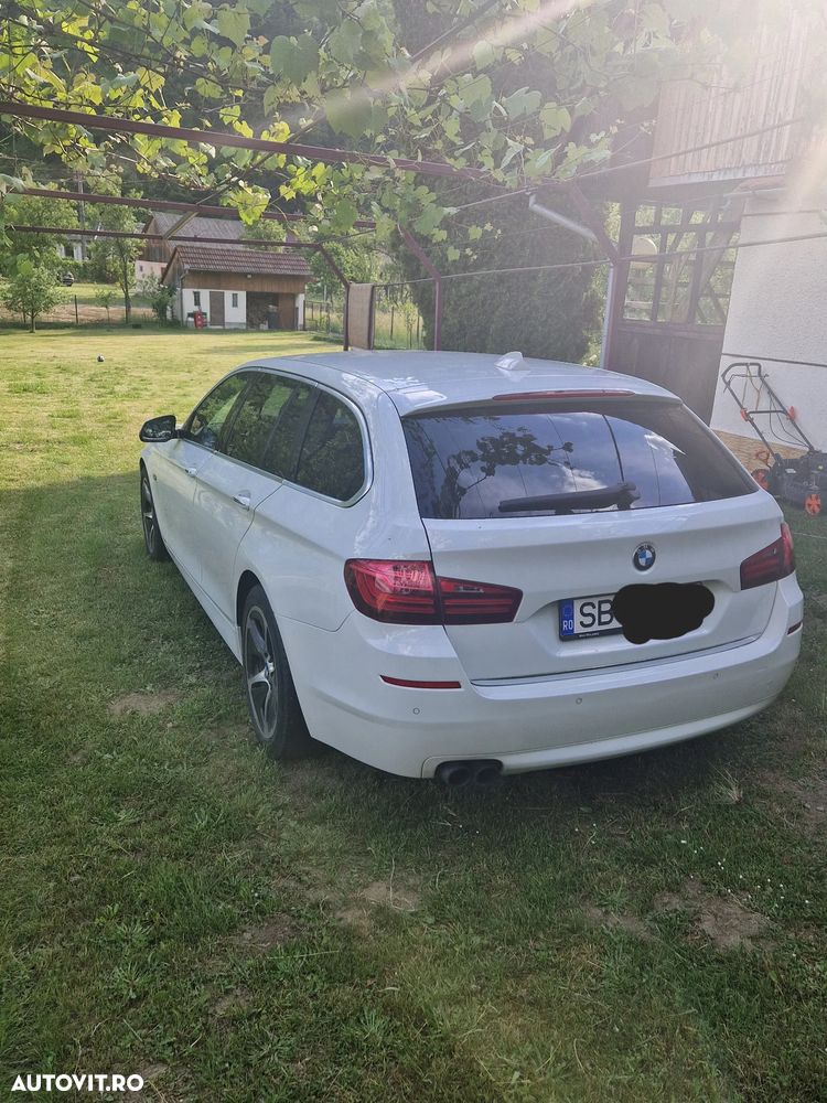 BMW Seria 5 520d Luxury Line - 22